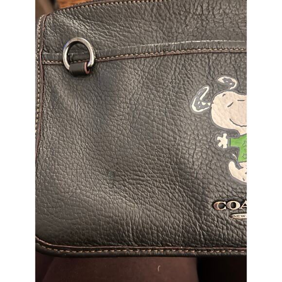 COACH x PEANUTS Black Heritage Convertible Crossbody with Snoopy Motif - Picture 8 of 12